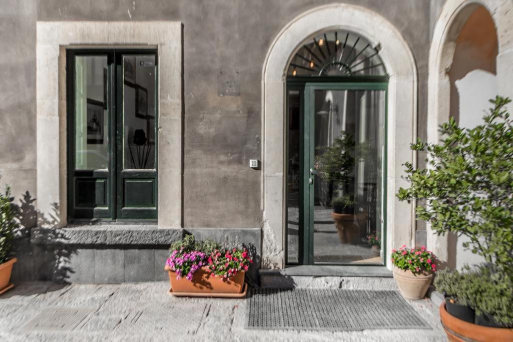 קטאניה Nerello Suites And Rooms מראה חיצוני תמונה