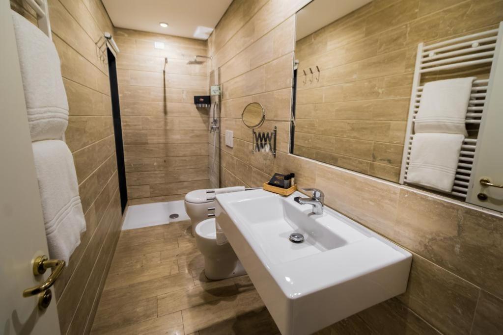 קטאניה Nerello Suites And Rooms מראה חיצוני תמונה